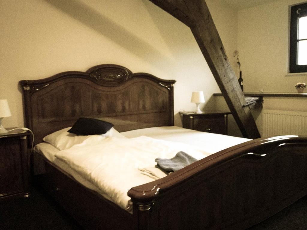 Altes Bierhaus Hotel Arzbach Екстериор снимка